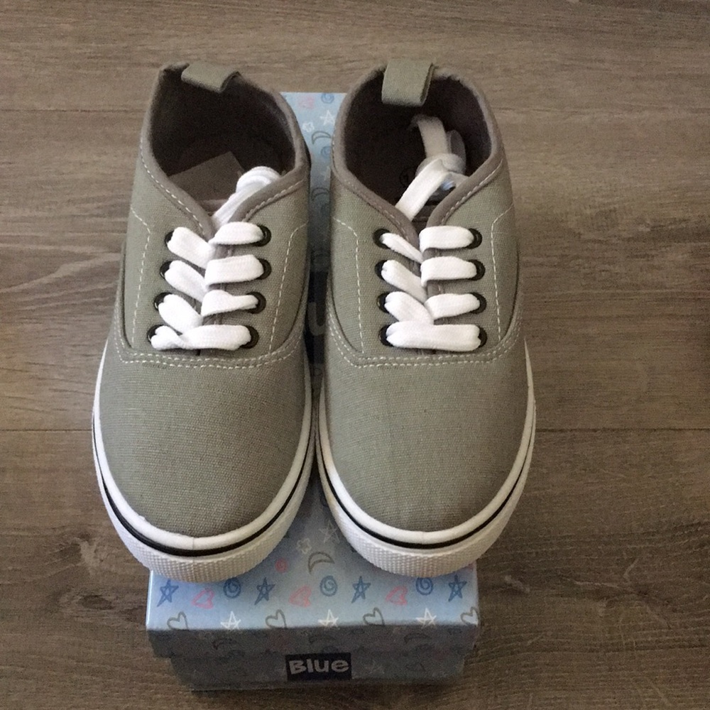 Grey Smith Sneaker
